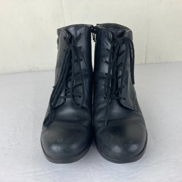 Clarks Womens Ankle Bootie Sz 8 Leather Side Zip Block Heel Black Leather - Picture 2 of 7